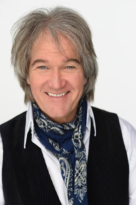 Chris Golden is coming to the Prairie View Gospel Barn