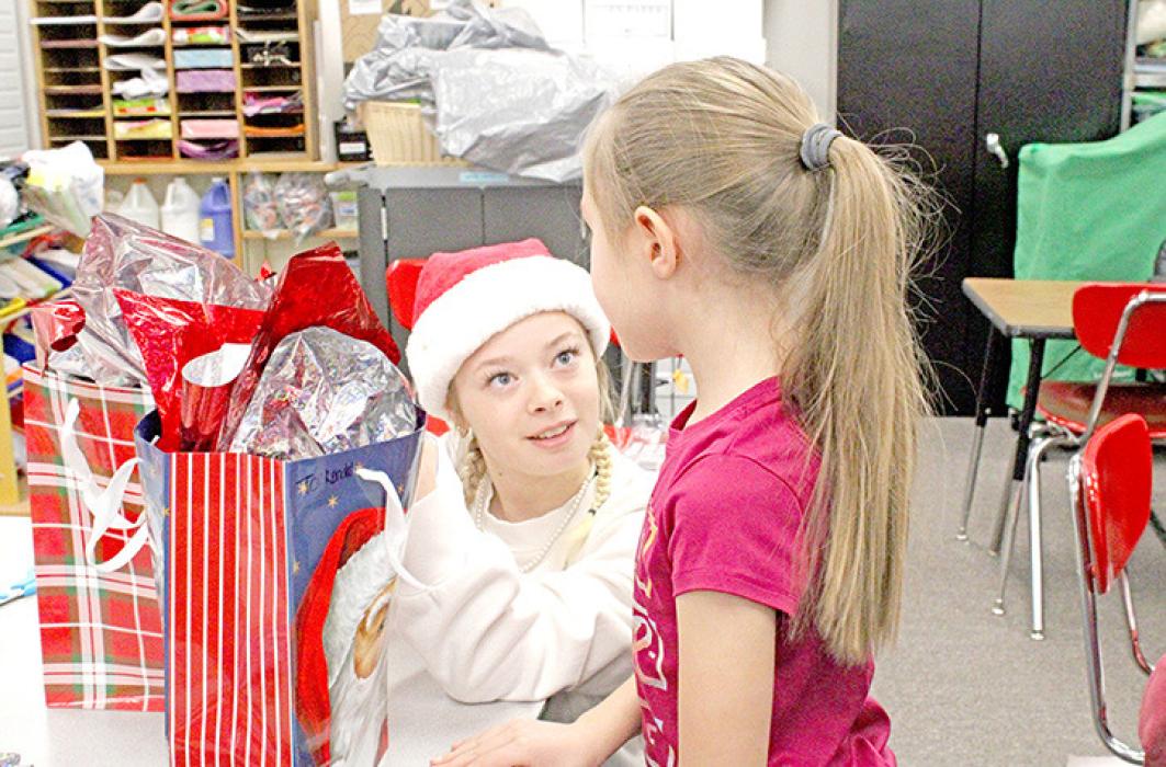 Elementary students shop ‘til they—or the volunteers—drop